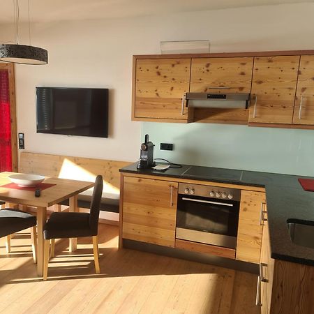 Apartment Panoramablick Gerlitzen Inkl Hotelanbindung Pölling المظهر الخارجي الصورة